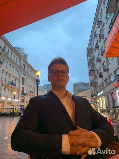 Бесподобный промоутер-зазывала