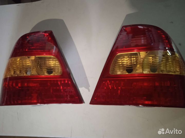 Фонарь задний левый, правый тойота королла 00-06г