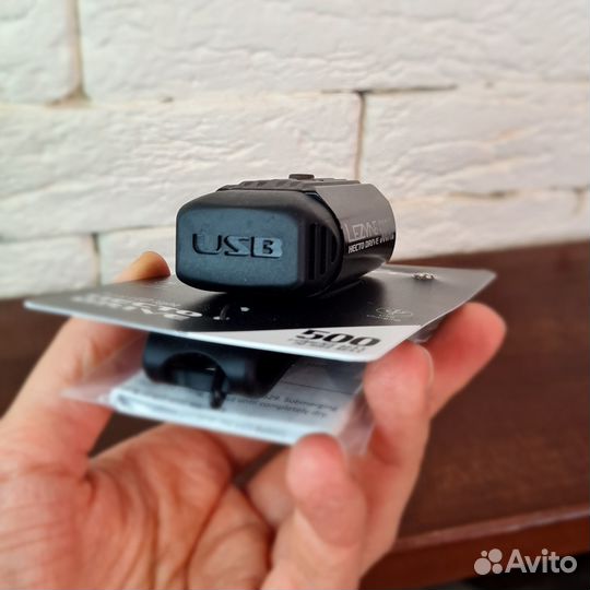 Фонарь для велосипеда Lezyne