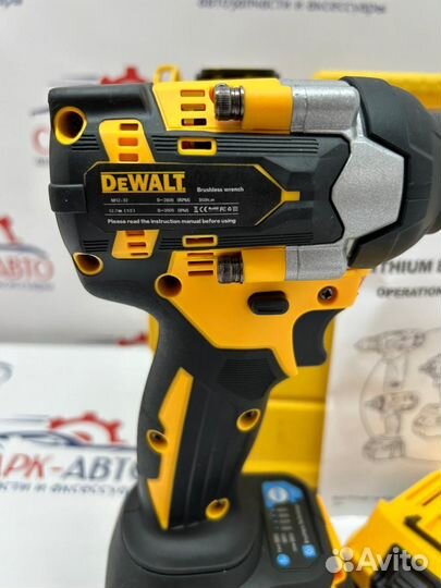 Гайковерт аккумуляторный 350 Н/м аналог DeWalt