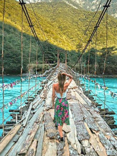 Экскурсия на Новоафонский водопад Рица Гагра