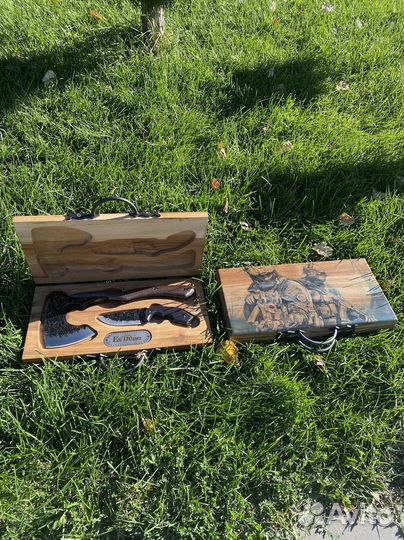 Набор в деревянном кейсе топор + нож