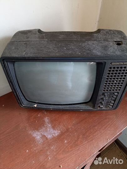 Телевизор юность