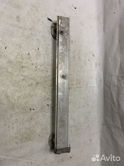 Усилитель заднего бампера, Peugeot 308