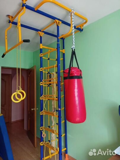 Спортивный уголок весёлый непоседа с грушей