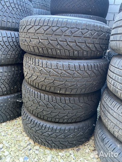 Tigar SUV Ice 215/60 R17