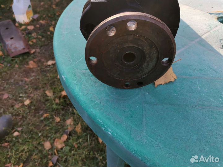 Коленвал на двигатель УАЗ