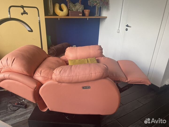 Кресло реклайнер для наращивание ресниц +подиум бу