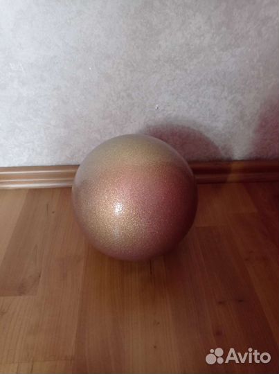 Гимнастический мяч