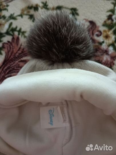 Шапки на осень и зиму,на 4-6 лет, варежки,перчатки