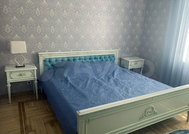 2-к. квартира, 56 м², 1/5 эт.