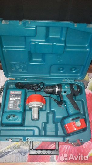 Шуруповерт Makita 6281d