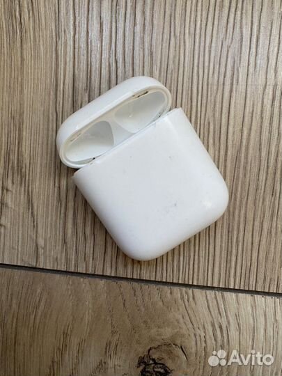 Кейс зарядка apple airpods