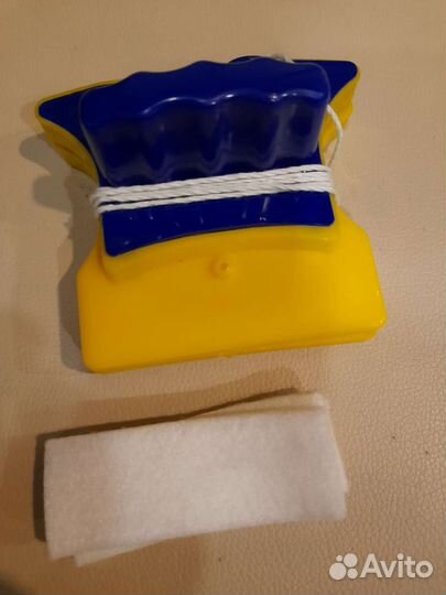 Устройство для мойки окон