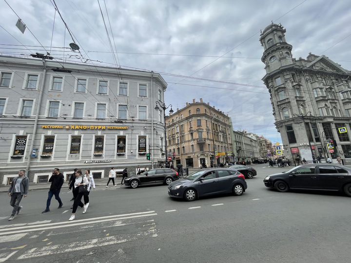 Суперпроходное на 5и углах 233 м²