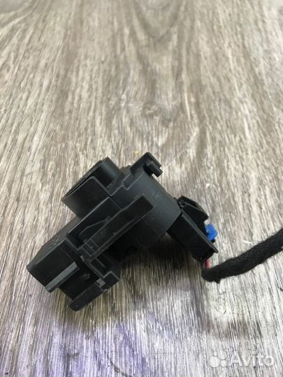 Контактная группа замка зажигания Opel Corsa C