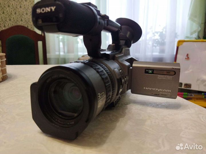 Видеокамера sony vx 2100