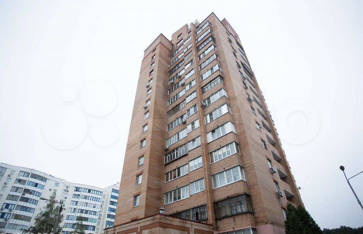 2-к. квартира, 67 м², 9/17 эт.