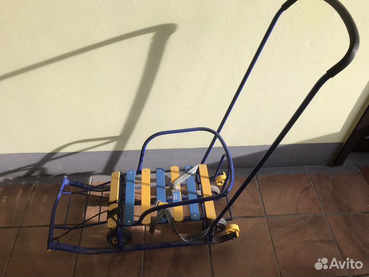 Детские санки с колесами