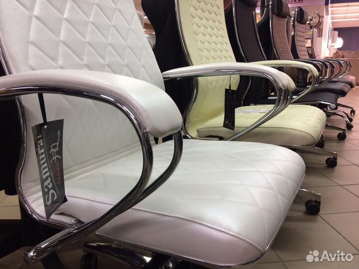 Компьютерное кресло Метта