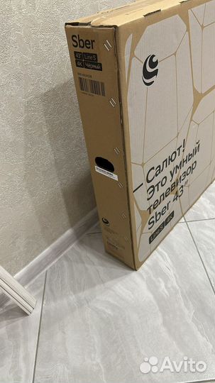 Телевизор SMART tv Sber SDX-43U4128 новый