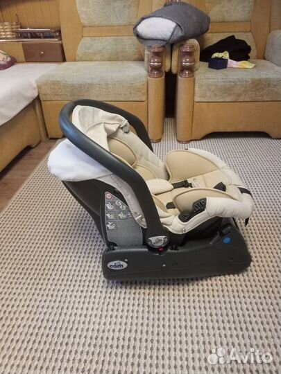 Детское автокресло до 12 кг