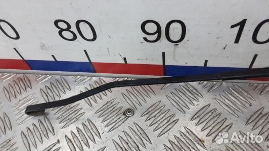 Щеткодержатель лобового стекла dodge caliber (1NT1