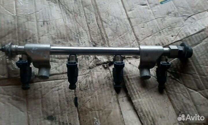 Топливная рампа Kia Ceed