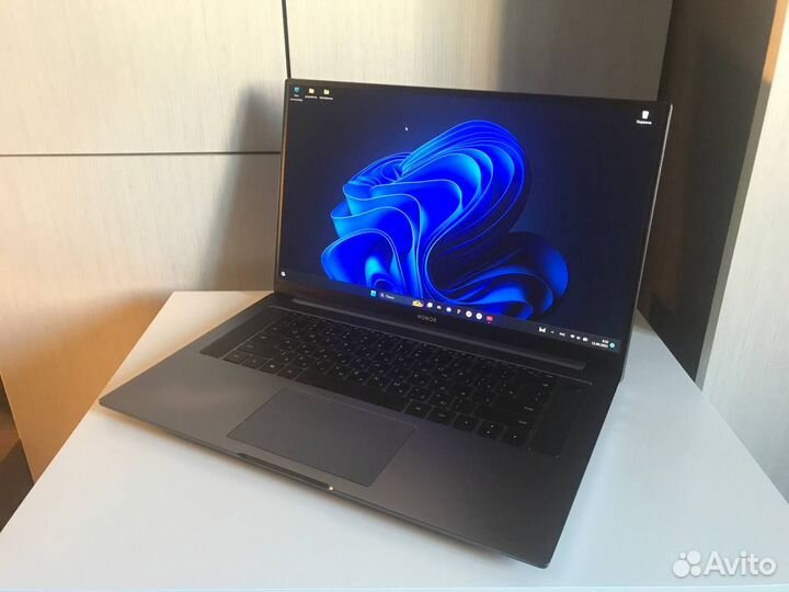 Ноутбук honor MagicBook Pro (512GB Space Gray)