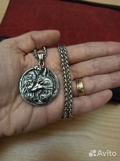 Медальон Лис, сталь