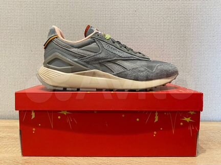 Кроссовки Reebok Legacy AZ x Looney Tunes GW4301