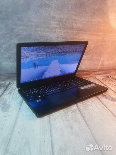 Игровой ноутбук Acer / i7-4500u / 8gb / 15.6