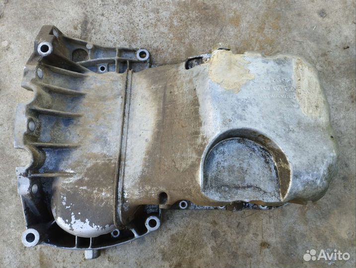 Поддон двигателя AEB