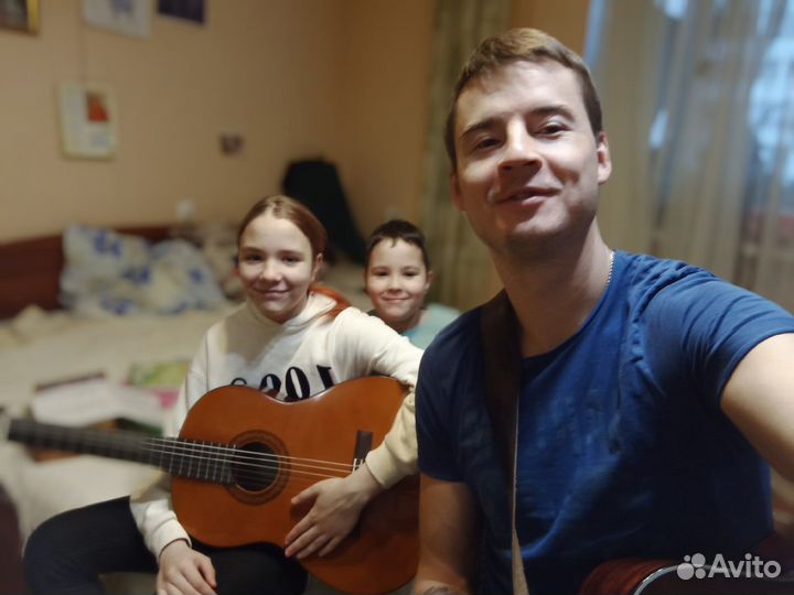 Обучение игре на гитаре / уроки игры на гитаре