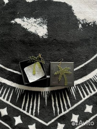 Сережки Drop Dead