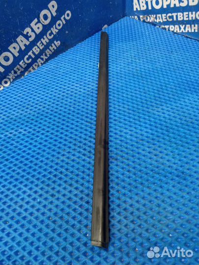 Бархотка двери Nissan Almera Classic седан QG16DE