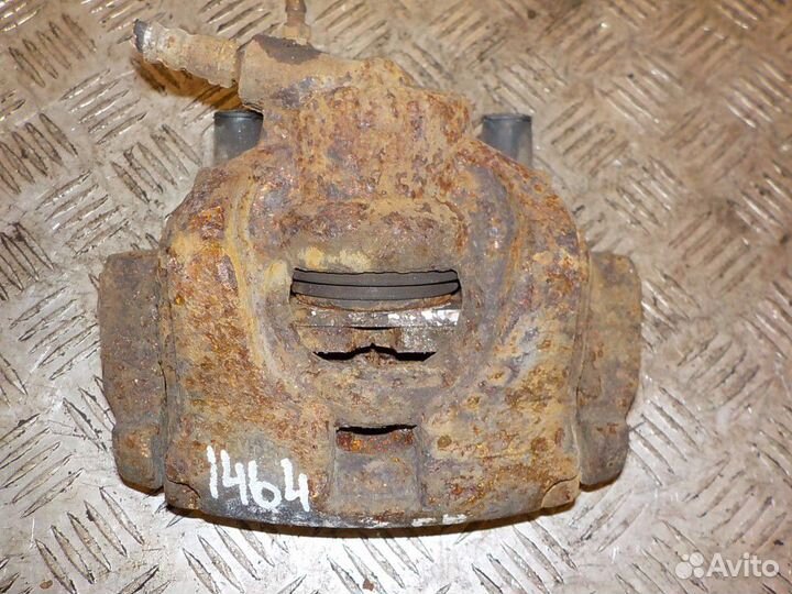 Суппорт передний правый Ford Mondeo 4