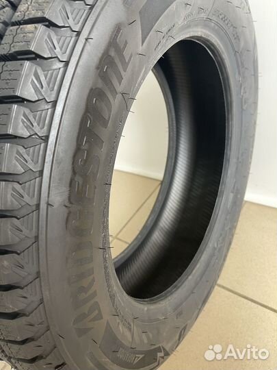 Bridgestone Blizzak DM-V3 315/35 R20 110T