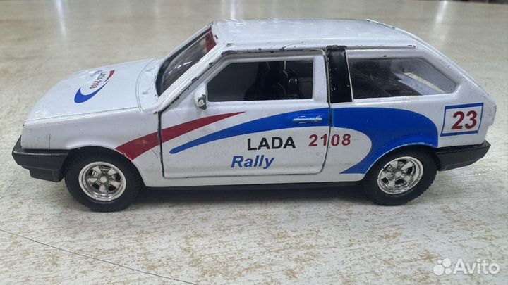 Модель автомобиля LADA 2108