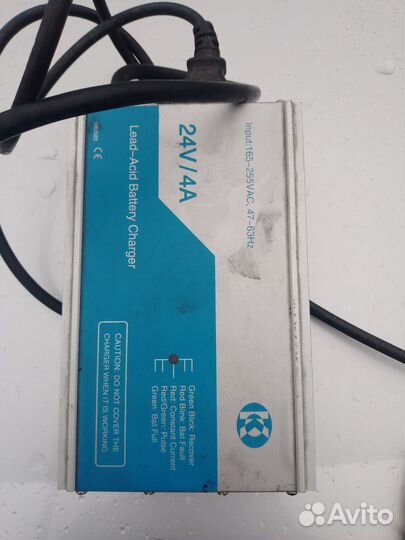 Инвалидная электро коляска зарядное устройств 24/4