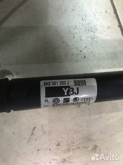 Привод передний правый Audi A4 cdnf 2010