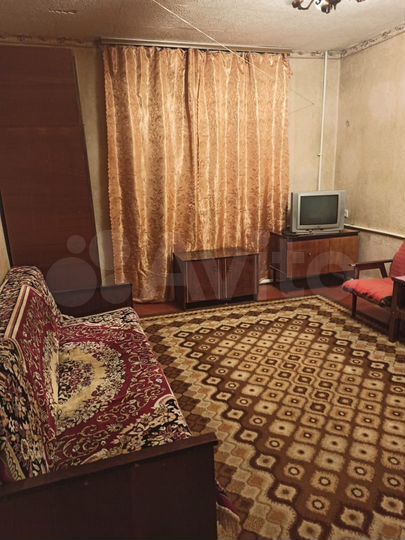 Комната 19 м² в 3-к., 1/2 эт.
