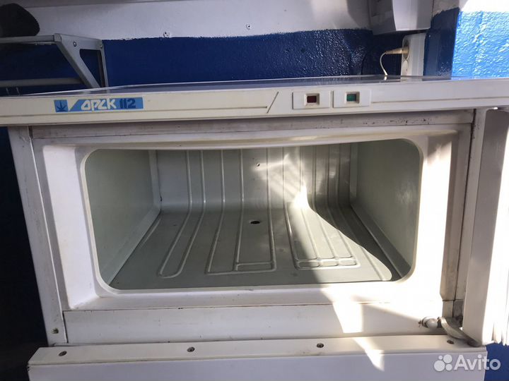 Отключается компрессор у холодильника орск-112