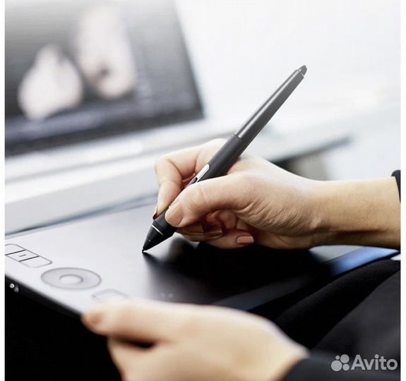 Графический планшет wacom intuos pro