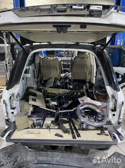 Разбор Range Rover L405 3.0 дизель 2013 года