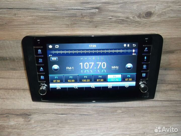 Магнитола Mercedes-Benz ML/GL Android с крутилками