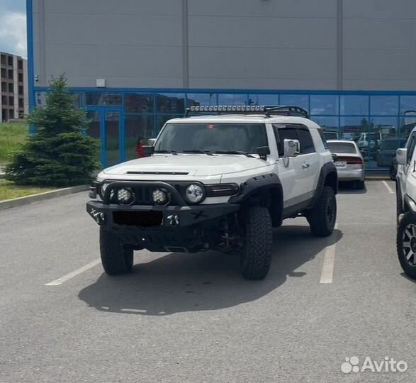 Toyota FJ Cruiser 4.0 AT, 2012, 25 000 км