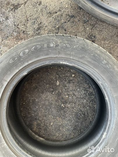 Goodyear EfficientGrip 215/55 R16 93H