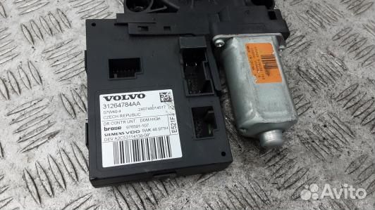 Моторчик стеклоподъемника переднего правого volvo