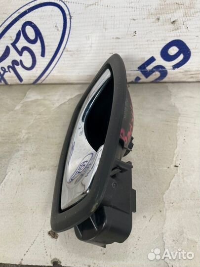 Ручка двери передняя правая Renault Captur J5 1.5